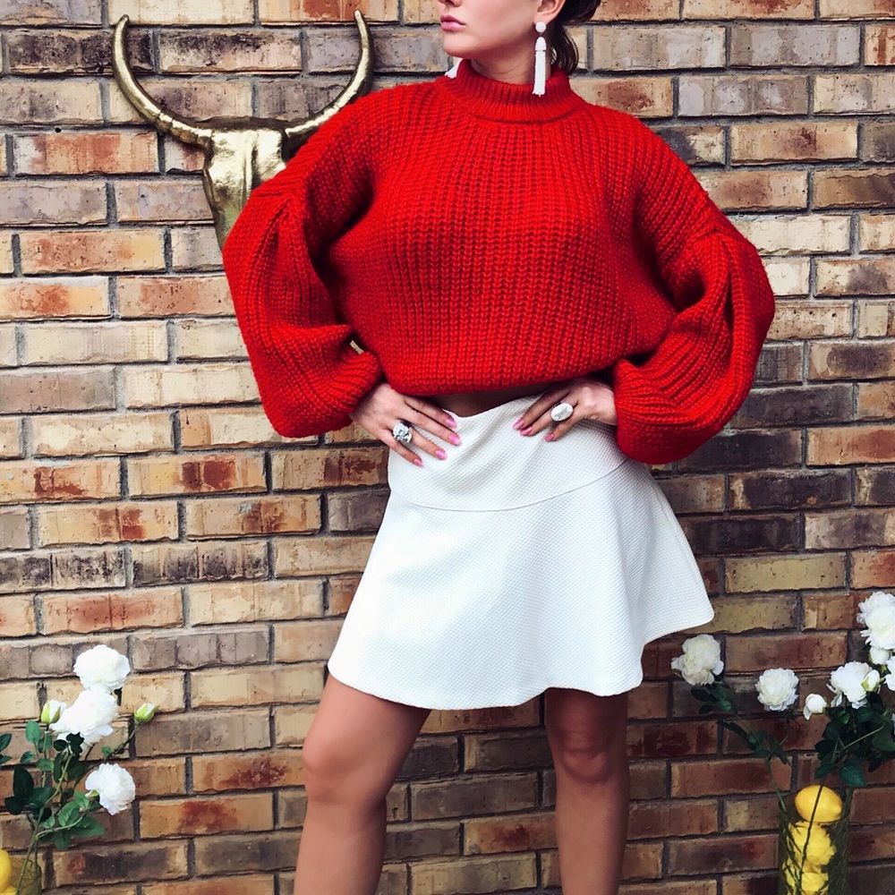 Banana Rebublic mini skirt. Fit-n-flare A-line. 🌻